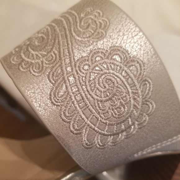 Kim Roger's memory foam shoes - Picture 2 of 5